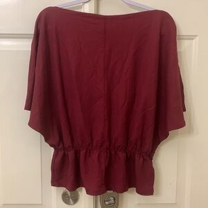 Prologue burgundy boat neck short sleeve batwing top. Size M